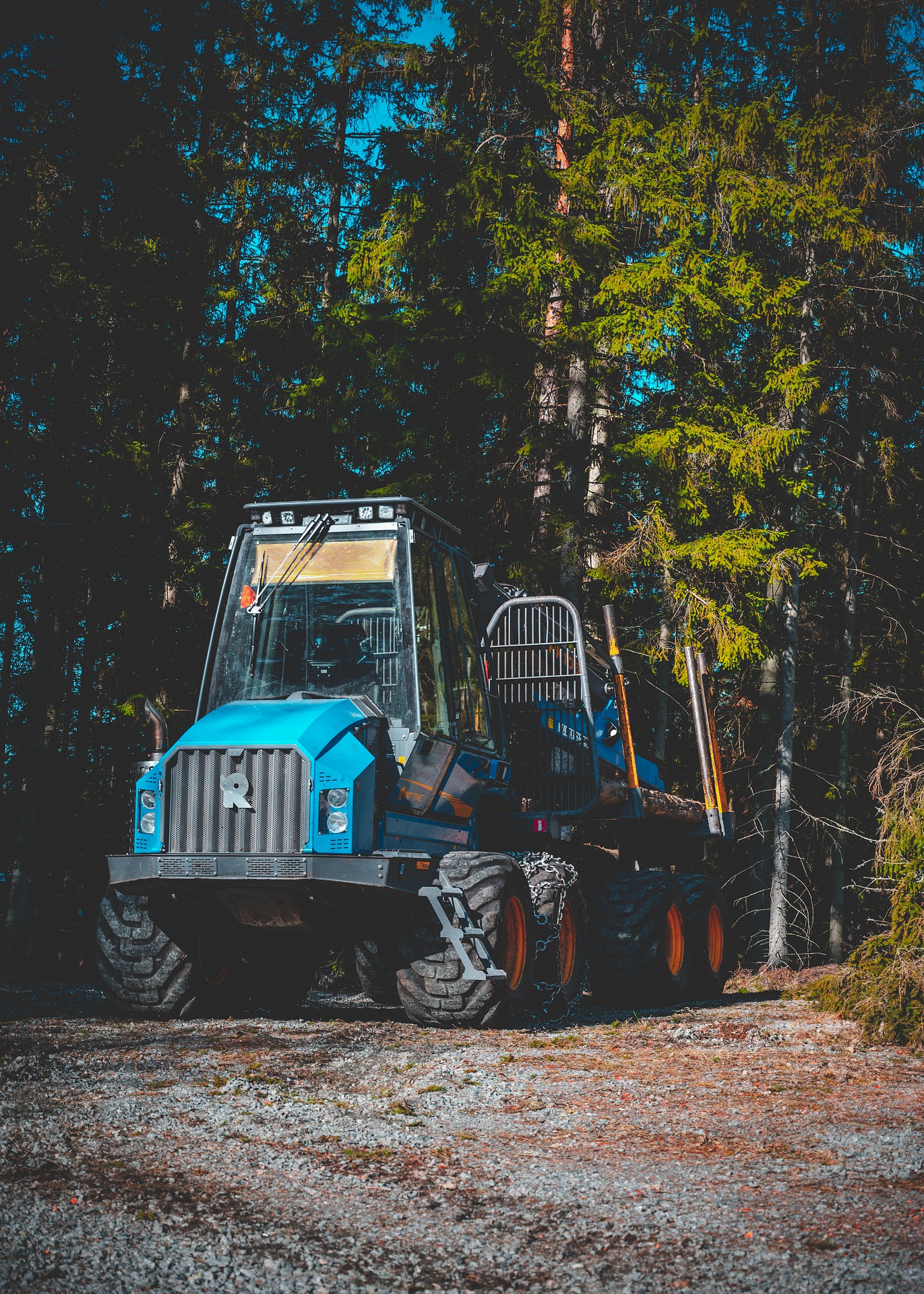 tractor-7156712_1920
